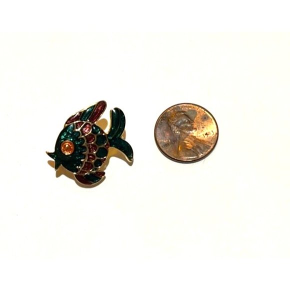 Green Red and Gold Cloisonné Puffy Fish Shaped Brooch Signed Ivana Adorable! - Picture 7 of 9